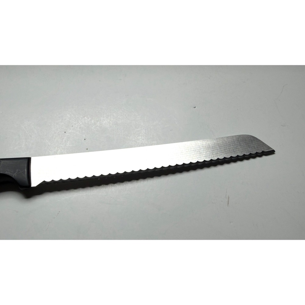Wusthof Gourmet 8" Serrated Bread Knife Slicing Bread Factory Sharp! - Picture 11 of 13